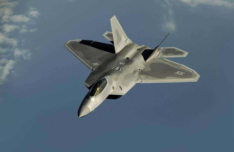 美国f-35战斗机美国F-35战斗机，性能卓越，引领未来空战新篇章